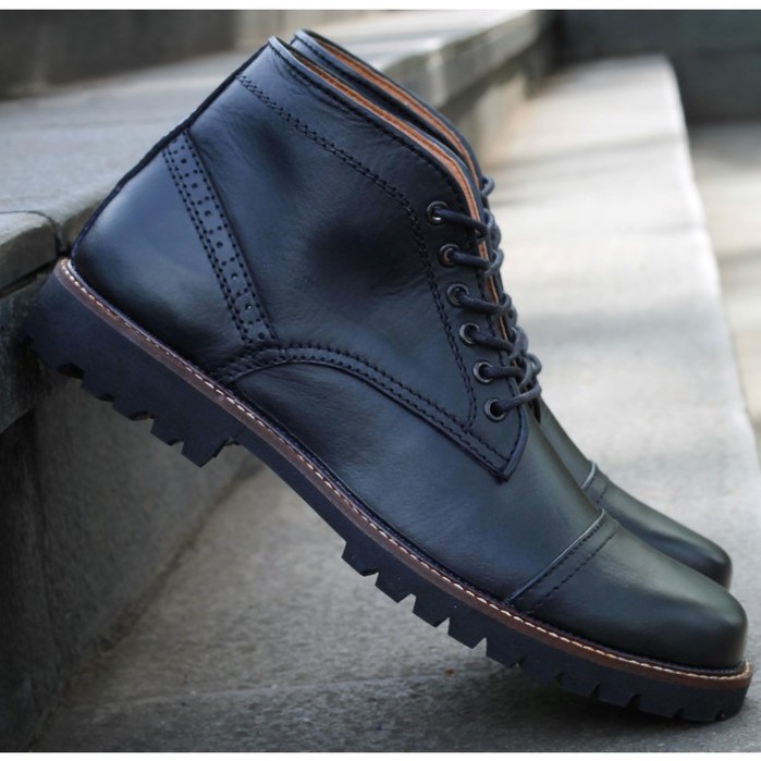 Acoustic Black | Sepatu Kulit Asli Safety Boot Vintage Klasik Besi Original Footwear | FORIND x Reyl