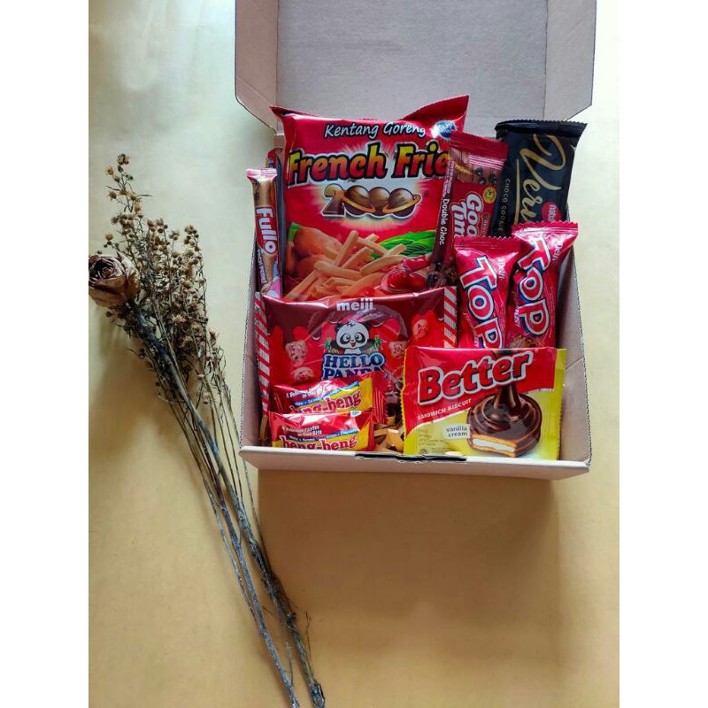

SNACK BOX/HAMPERS SNACK/GIFT BOX