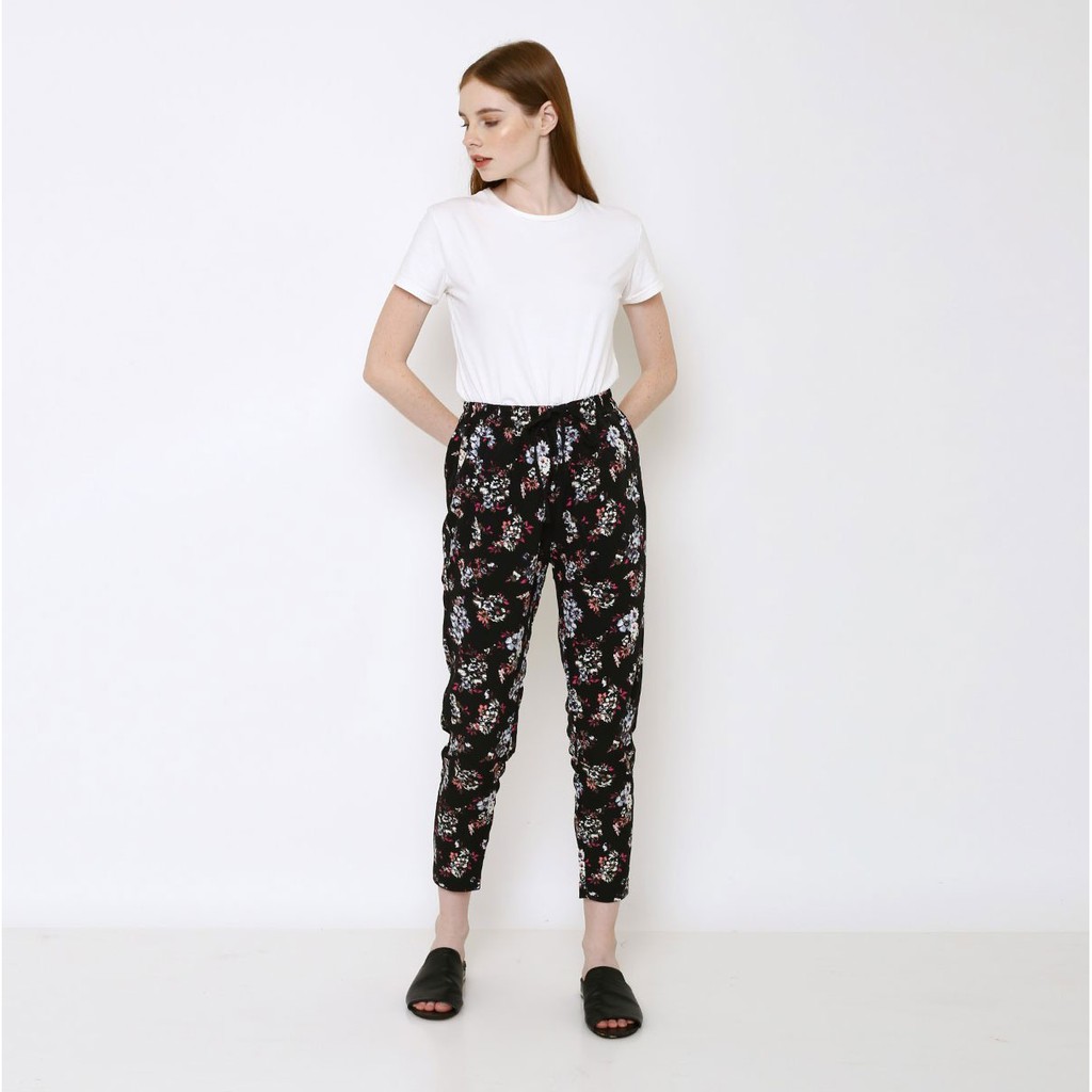 GU by UNIQLO  Jogger  Pants Black Floral Celana  Panjang 
