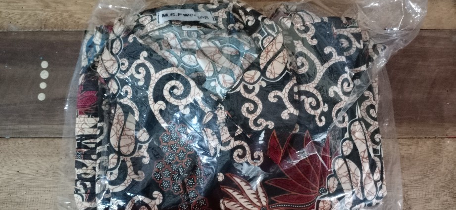 Couple Batik Kenanga Black / Rok Prisket Dengan Kemeja