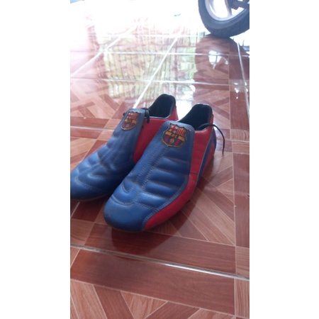sepatu futsal(asli kulit)