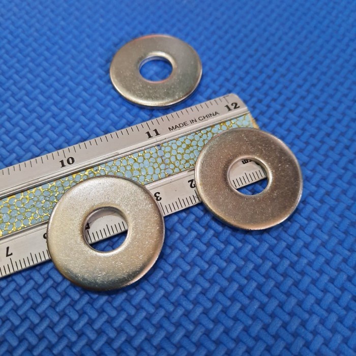 ring 14 lebar stainless