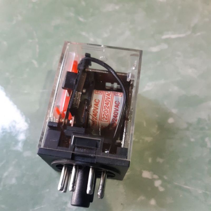 RELAY MK2P 8 PIN COIL 220V ZN SETARA OMRON