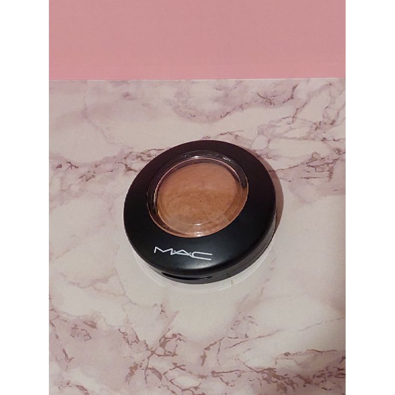 Preloved~MAC Mineralized Blush