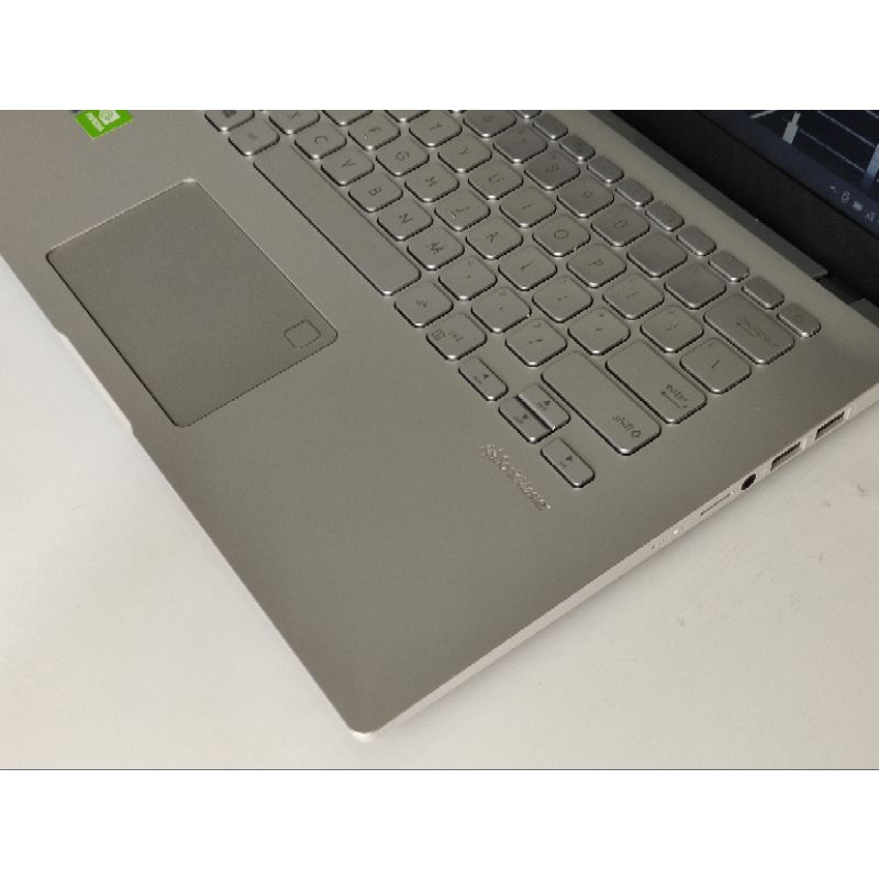 Asus A409UJ i3-7020U RAM 8 GB HDD 500 GB MX 230 Mulus Nominus