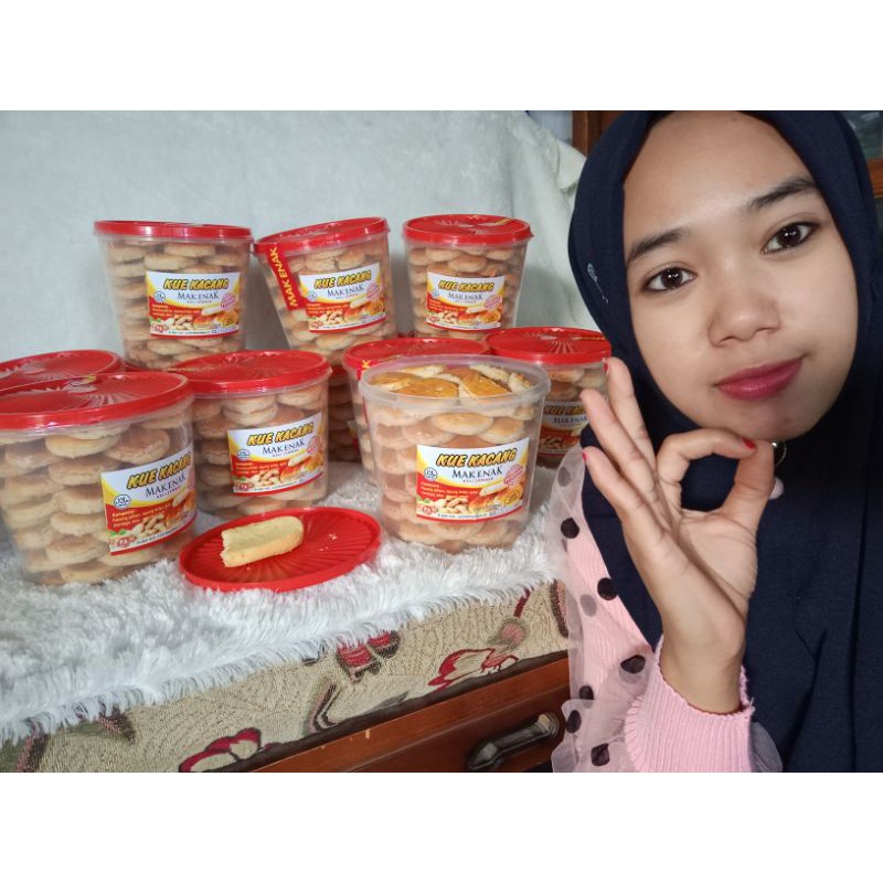 

Kue Kacang Mak Enak