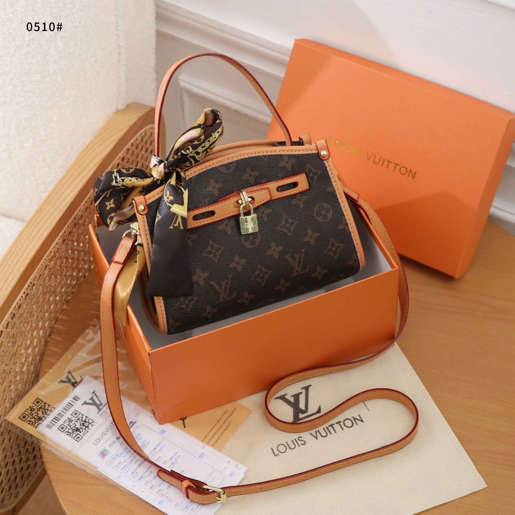 HandBag Shoulder Bag in Mono 0510