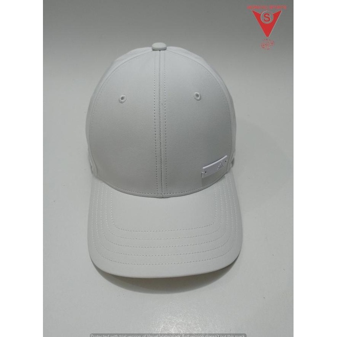 TOPI ADIDAS - LIGHTWEIGHT METAL BADGE BASEBALL CAP ORIGINAL GM6264 - Mens, Putih --Terbaru--
