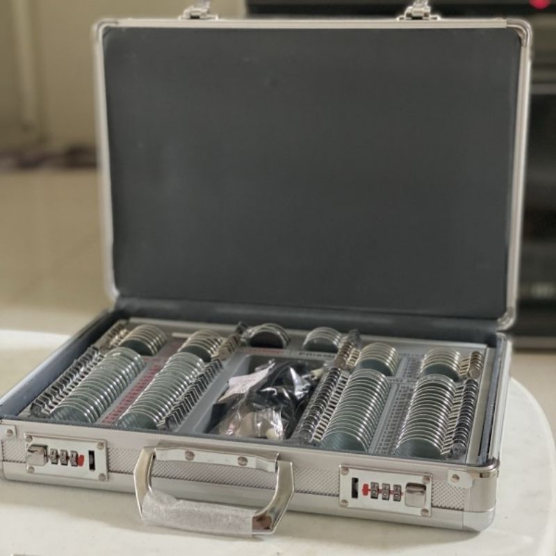 TRIAL LENS ALAT PERIKSA MATA TRIAL LENS SET RING BESI