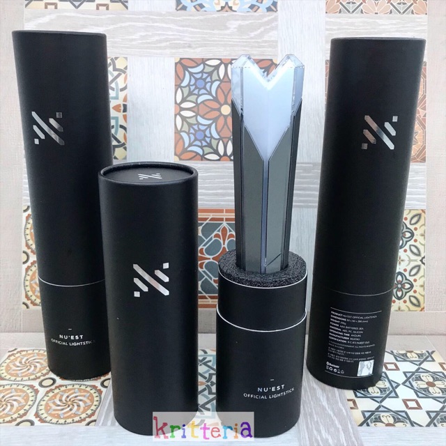NUEST OFFICIAL LIGHTSTICK