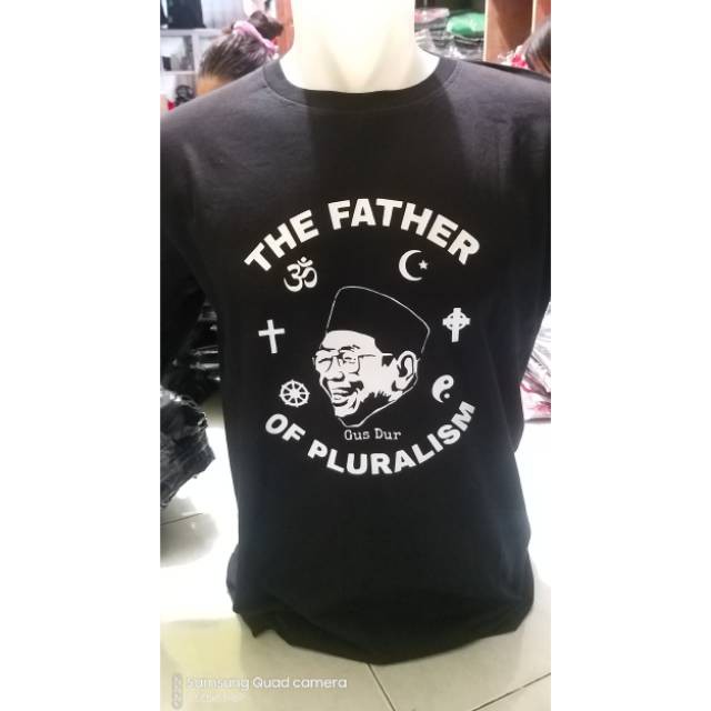 Kaos gusdur/kaos gusdurian/kaos the father of pluralisme /kaos plur