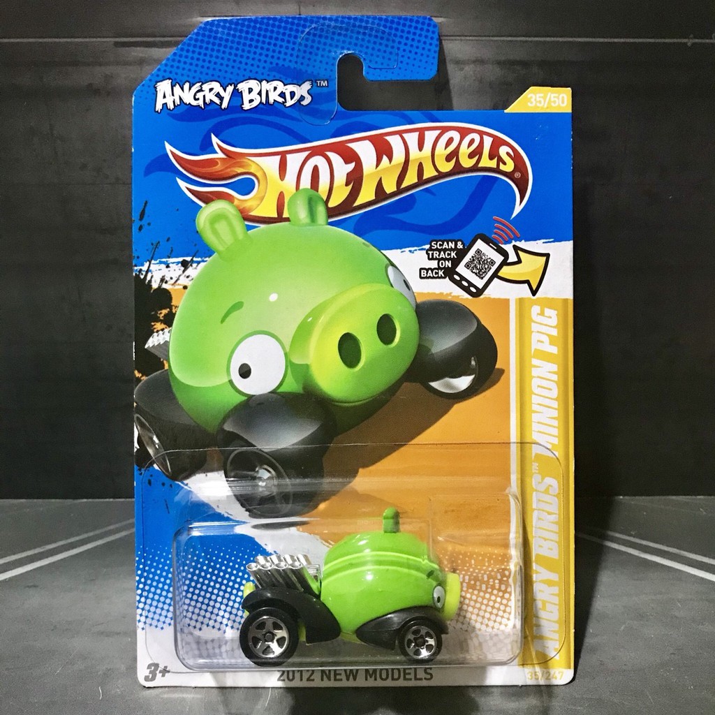 Hot Wheels Minion Pig Angry Birds 2012 New Models AKTA US Card