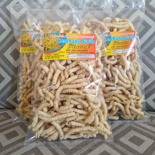 

Camilan Kembang sirih oleh-oleh banyuwangi