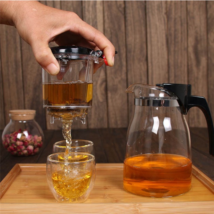 Teko Teh Dengan Saringan Pitcher Kaca Teapot 900 ml