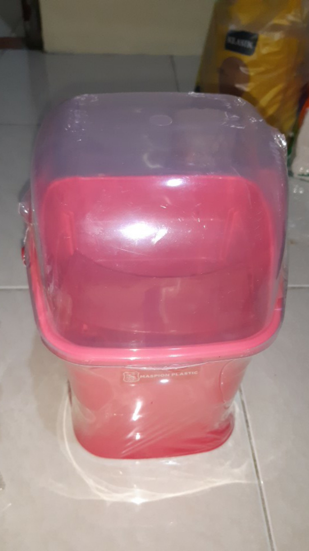 Tempat Sendok Maspion