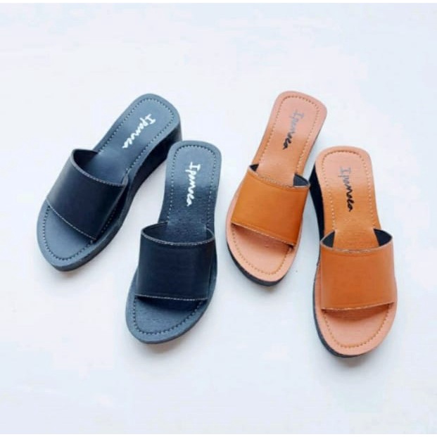 Sandal wedges kokop simple wanita