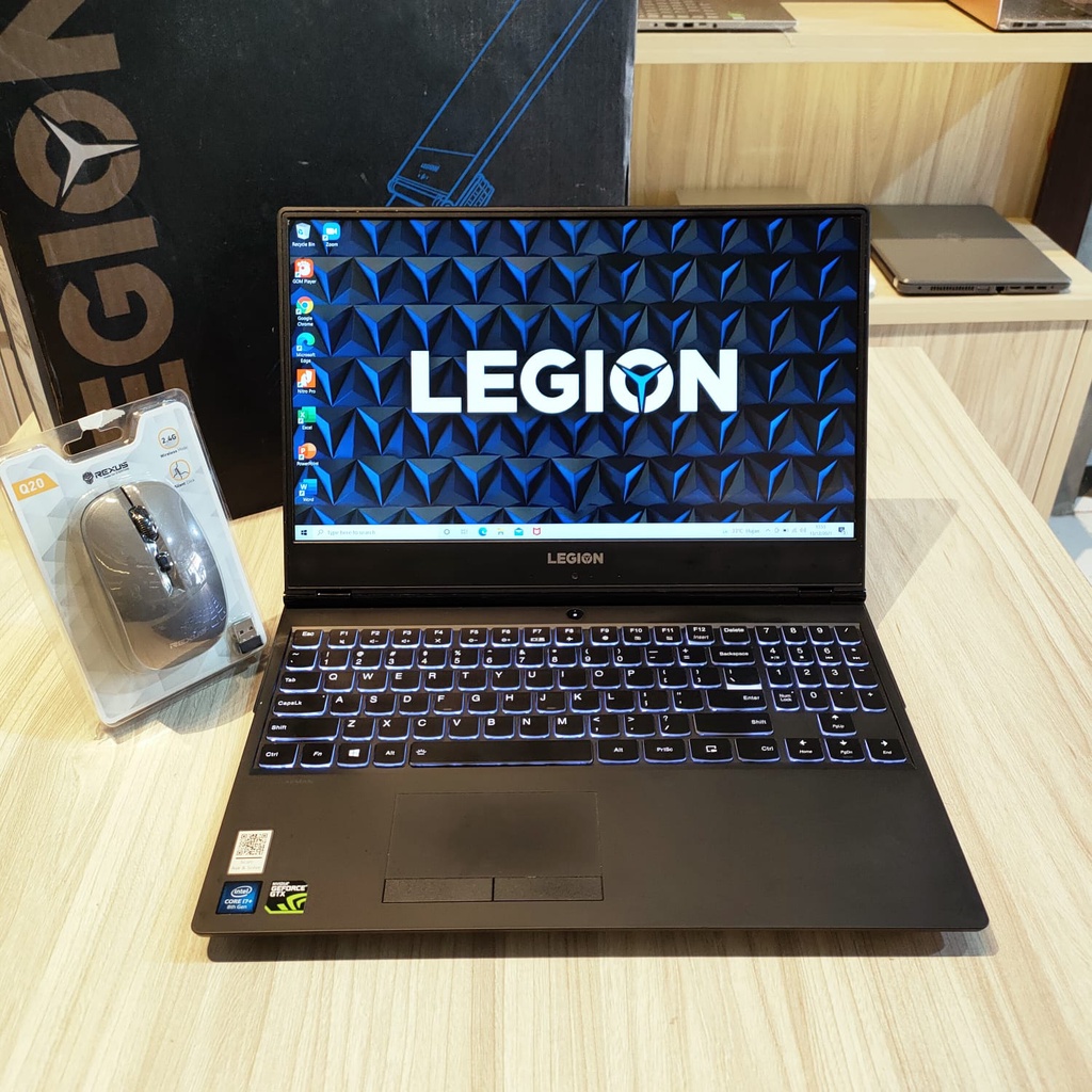LENOVO LEGION Y530 - Hitam (Core i7 gen 8) RAM 16GB SSD Intel Optane 1TB + 256gb Dual VGA NVIDIA GeF