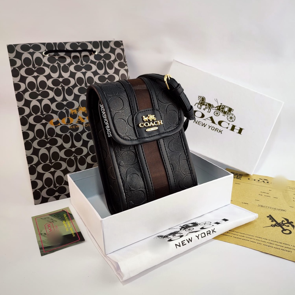 Pouch Coac / dompet hp / HPO signature / Pouch Coach freebox dan paperbag / NAGITABAGS KODE 1777