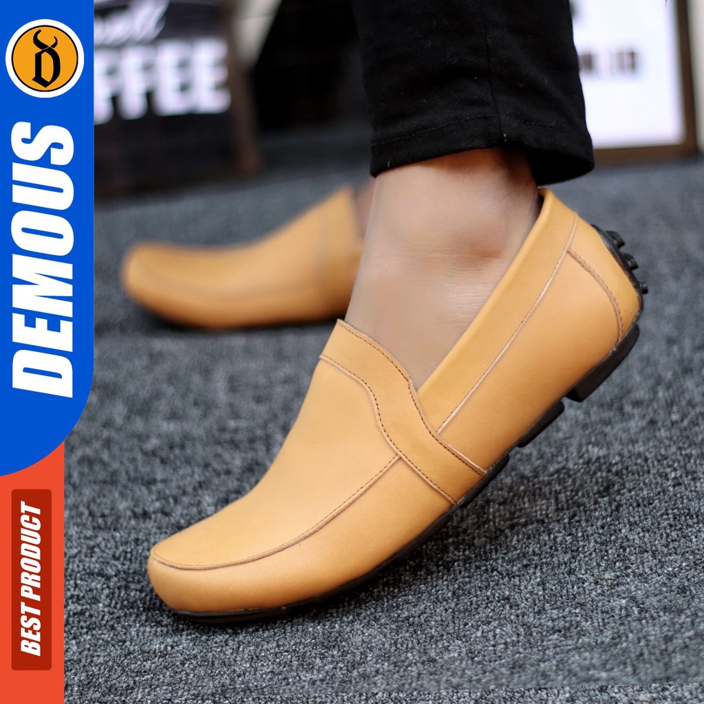 DEMOUS Yamca - Sepatu Casual Slip On Pria Kulit Asli