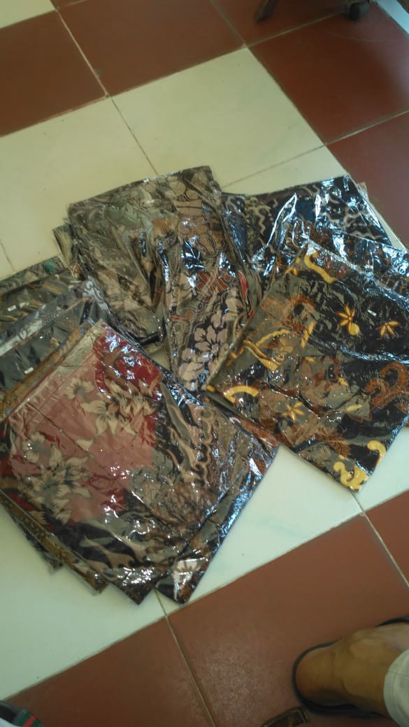 Maura Couple - Sania Ruffle Batik Couple Ori Ndoro Jowi Garansi Termurah Shopee - Batik Modern Solo