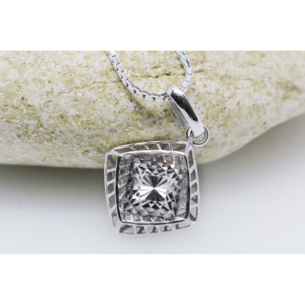 Minis liontin /liontin emas asli