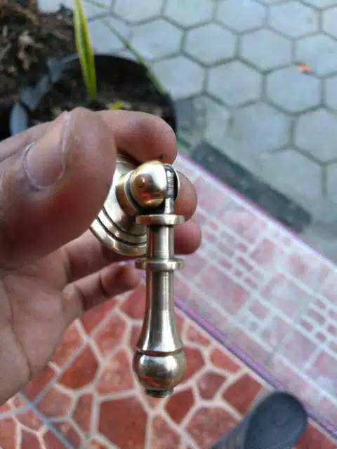 Handle / Tarikan Laci Lemari Jendela Pintu Rumah Kuningan Antik 5cm Motif Godo Ukir