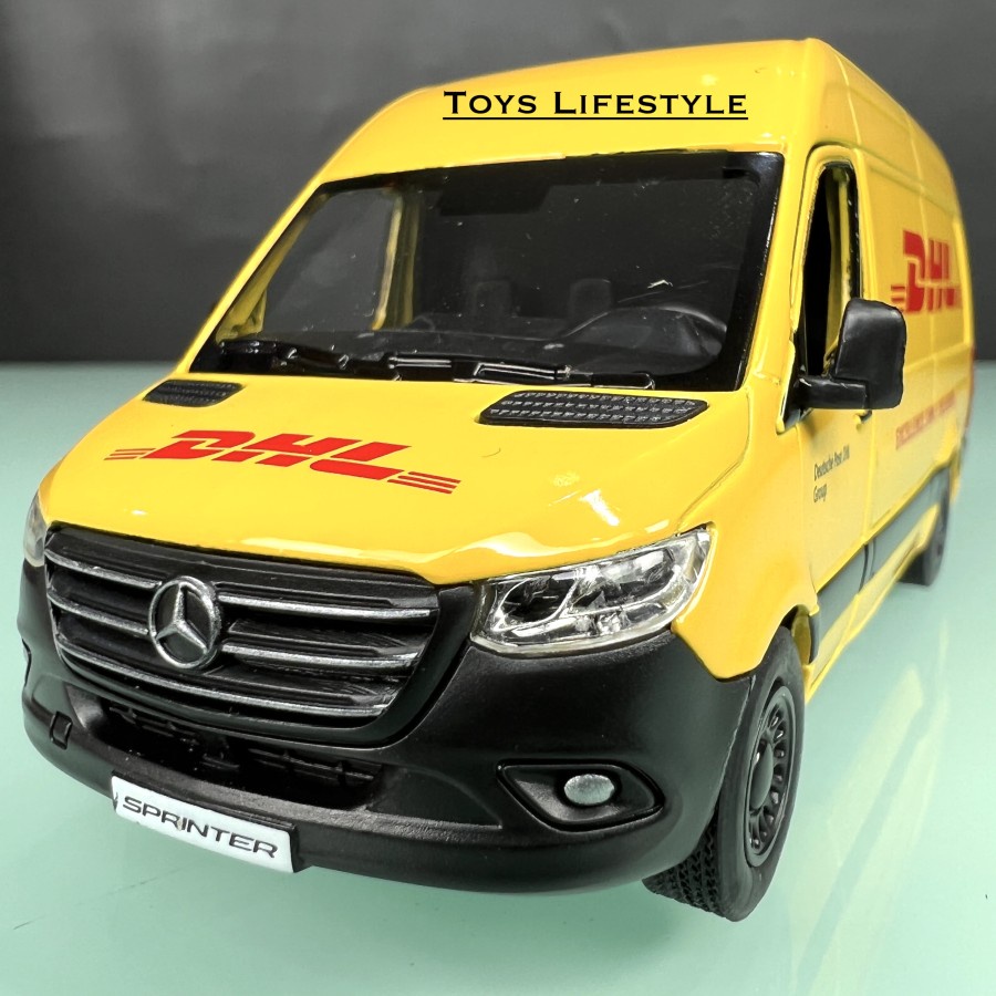 Mobil Kinsmart Diecast - Mercedes Benz Sprinter Skala 1:48