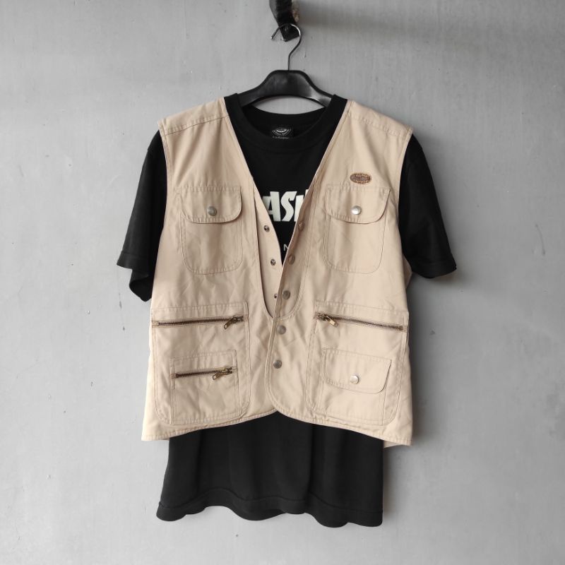 UTILITY VEST KHAKI by NICE DAY