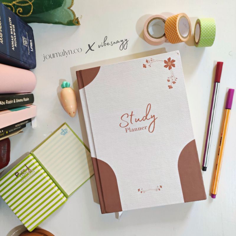 

STUDY PLANNER | journalyn.co X vibesnayy | A5