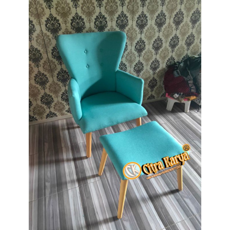 sofa santai uya kuya