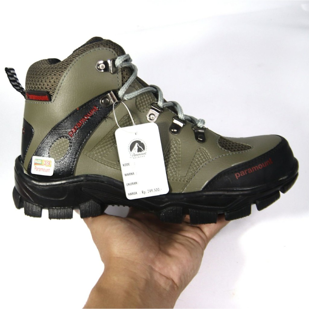 Sepatu pria tracking safety paramount cover ujung besi sol di jahit size 39-43!!!