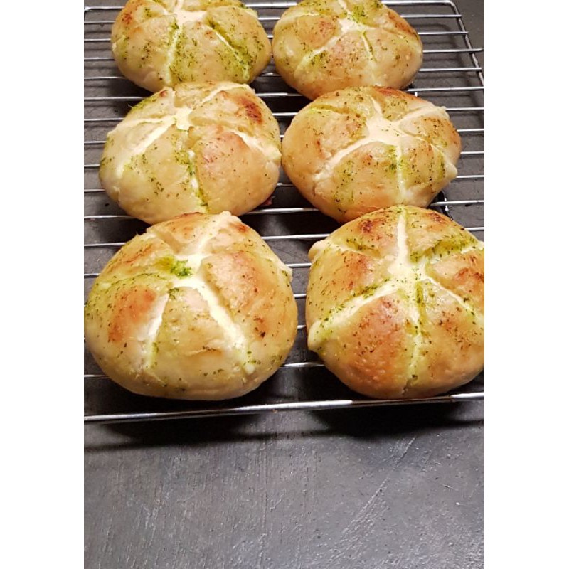 

korean garlic cream cheese