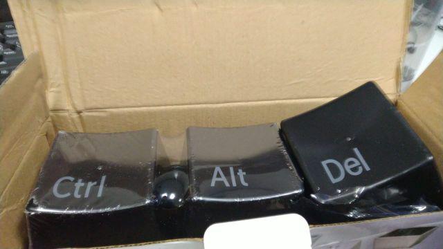 Gelas Keyboard / Keyboard Cup / Gelas Unik