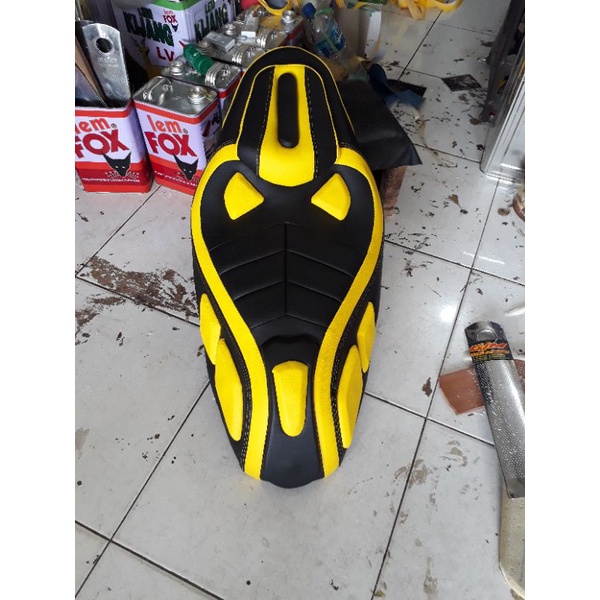 COVER/KULIT Jok Motor PCX Modifikasi- Cover Jok PCX Bahan Mbtech