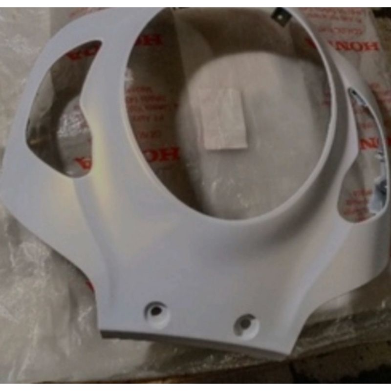 tameng depan scoopy 2021-2023 putih doff original honda