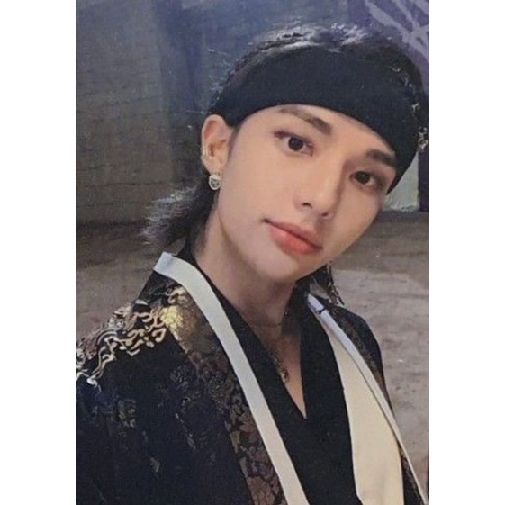 PC Noeasy Hyunjin hanbok
