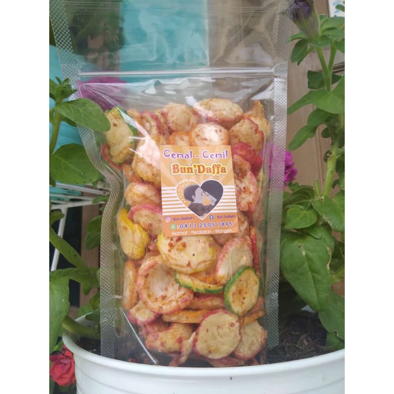 

krupuk seblak pedas