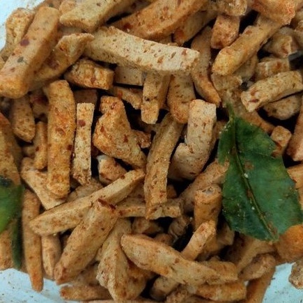 

Basreng bakso goreng pedas nampol 500gr