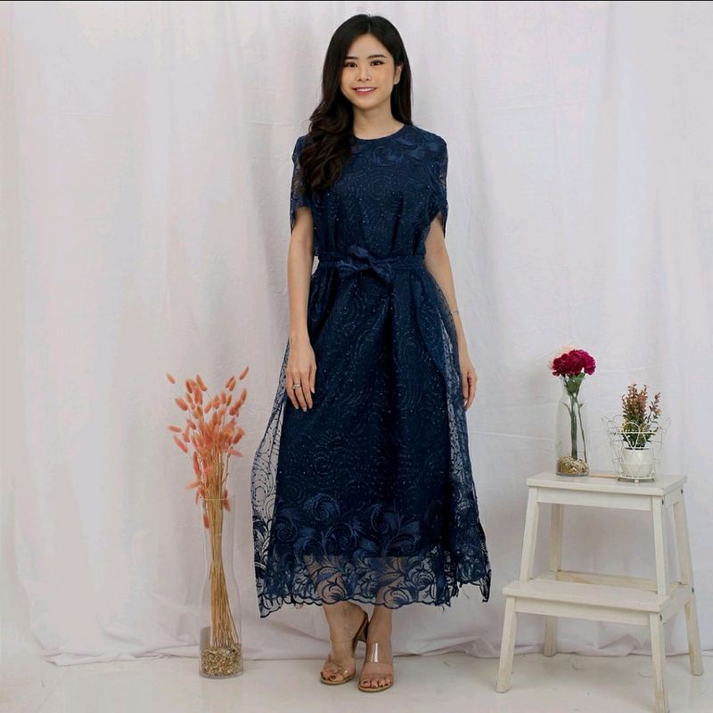 Long Dress Nagita Brukat Tile