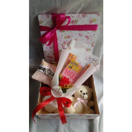 

Silahkan Di order!!Buket Box+buket mininya kak!!