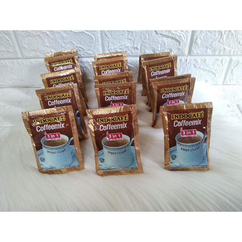 

KOPi iNDOCAFE COFFEEMiX 3 iN 1 20 g 1 RENCENG iSi 10 SACHET