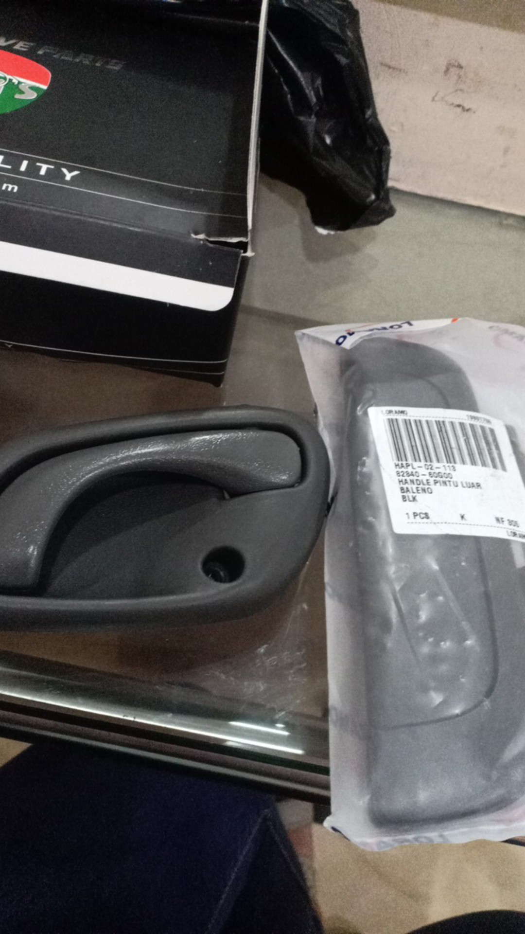 Handle Pintu Dalam Lh Baleno