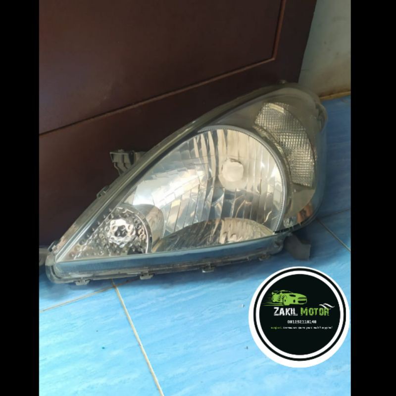 Headlamp innova 2005 sampai 2010