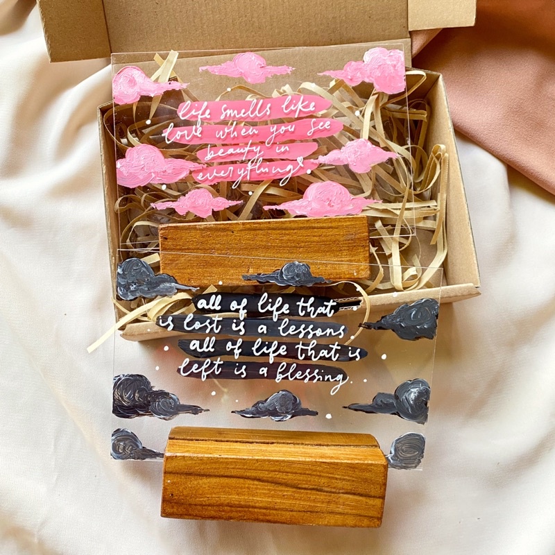 GIFT BOX ACRYLIC LETTERING 15x10cm, KADO ULANG TAHUN, KADO WISUDA, KADO WEDDING