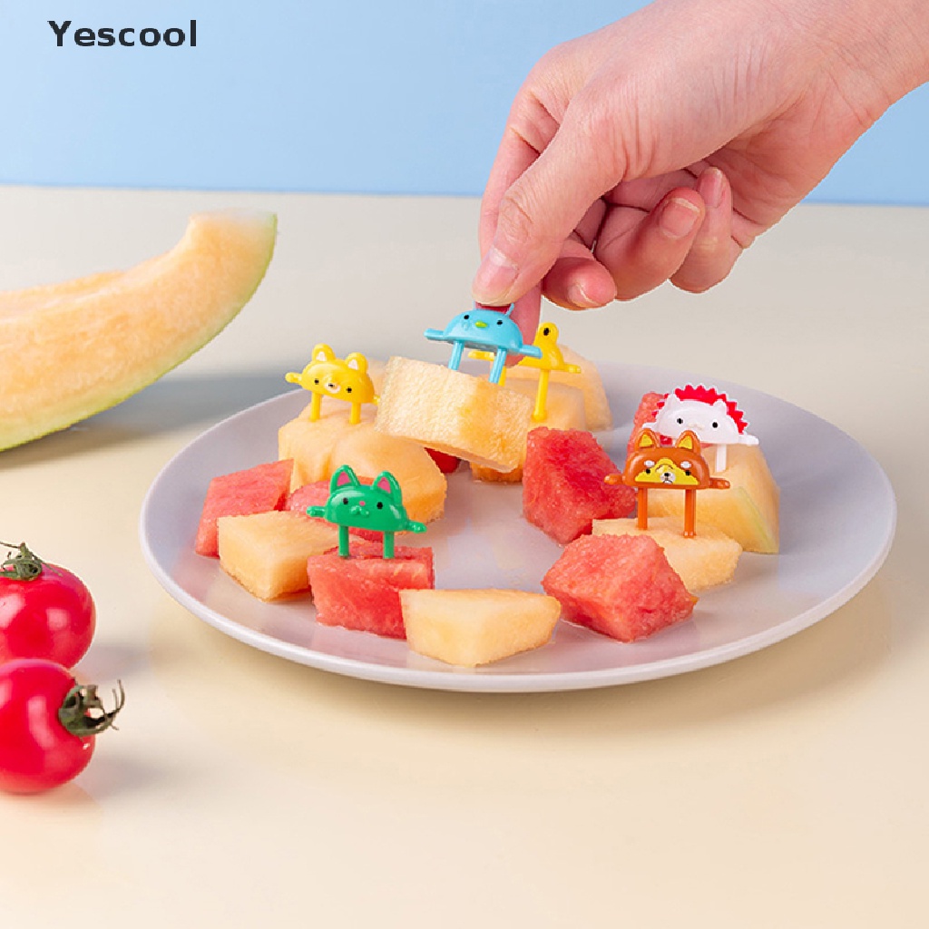 Yescool 6Pcs Garpu Buah / Dessert / Bento Desain Kartun Hewan Lucu