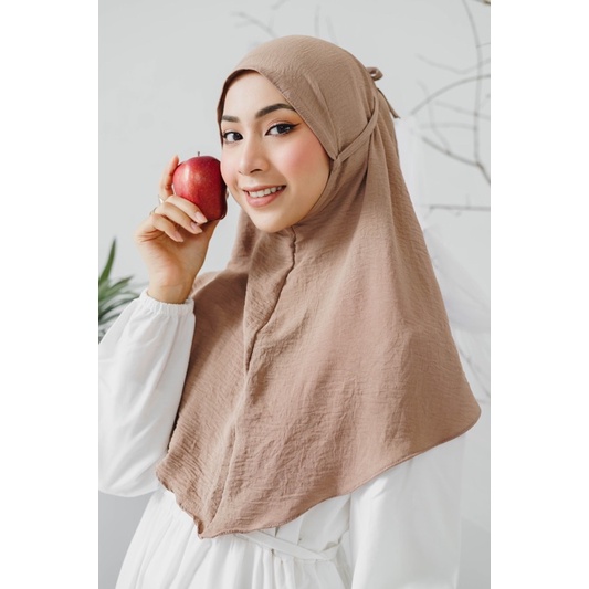 𝐁𝐘 𝐀𝐃𝐈𝐍𝐃𝐀 BERGO MARYAM KHIMAR AIRFLOW CRINKLE TALI HIJAB INSTANT KERUDUNG SIMPEL JILBAB cringkle