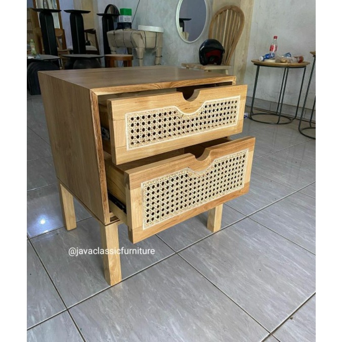 NAKAS LACI ROTAN RETRO MINIMALIS ROTTAN BAHAN KAYU JATI UKURAN 40x50x60 cm FINISHING NATURAL FURNITURE JEPARA-2