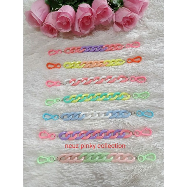 konektor masker rantai akrilik