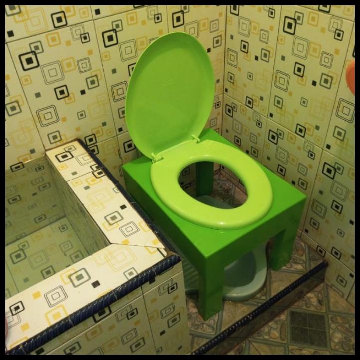Wc Duduk Portable ( Lansia Ibu Hamil)