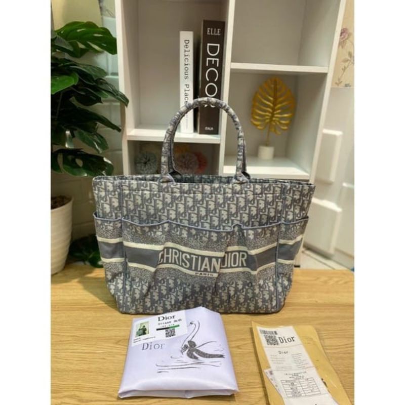 CATHERINE TOTE BAG